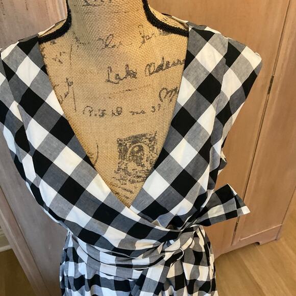 Calvin Klein Sleeveless Gingham black white checked midi fit flare Wrap Dress 10 - Picture 11 of 16
